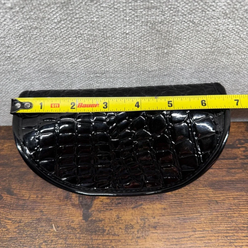N/A black faux